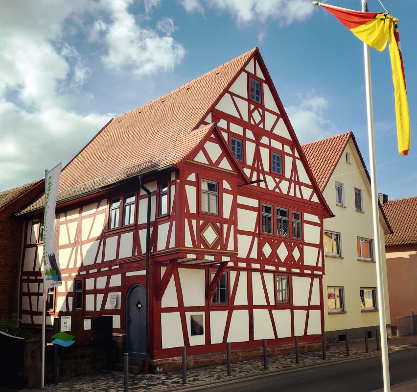 Mittelalter pur: Das historische Rathaus in Eschau.