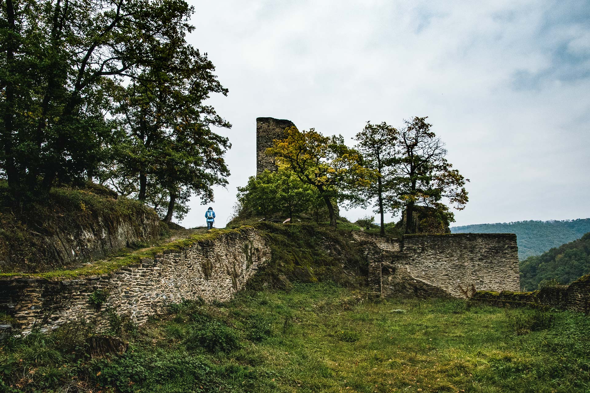 Auf der Ruine der Burg Stahlberg bei Bacharach
