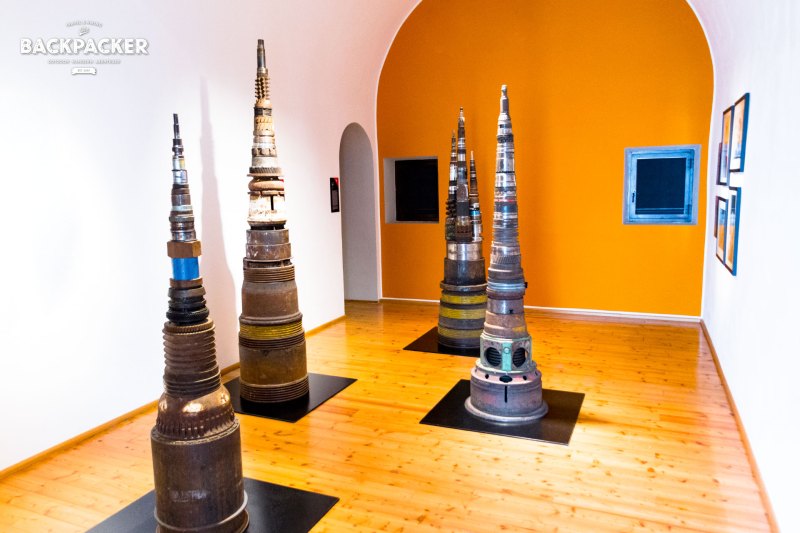 Kunst & Kultur kommen nicht zu kurz: wechselnde Ausstellungen widmen sich unterschiedlichsten Themen.