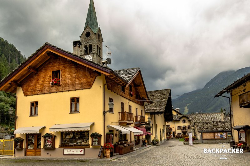 Gressoney-Saint-Jean oder „Greschòney zer Chilchu“ im Walserdeutschen