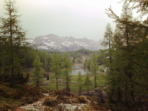Die Triglavskjh-Hütte an einem der Sieben Seen gelegen.