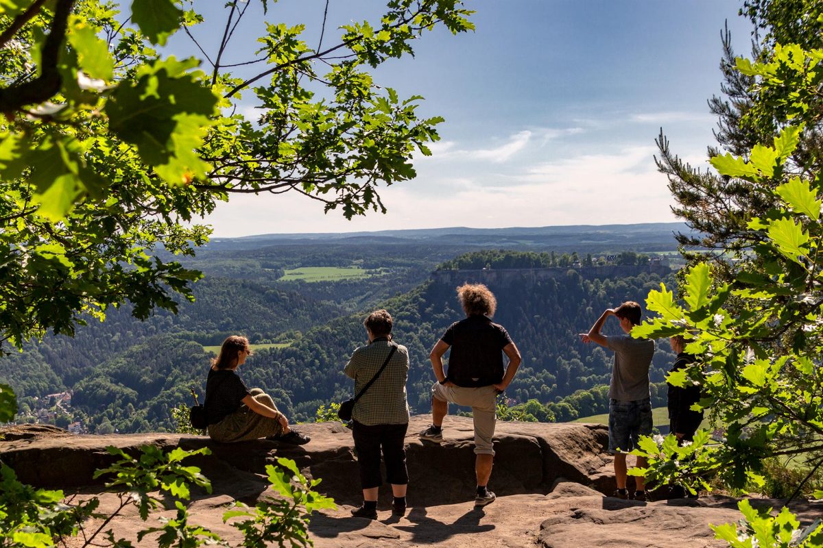 Blick in die Ferne – in den Süden – dort wo die Festung steht.