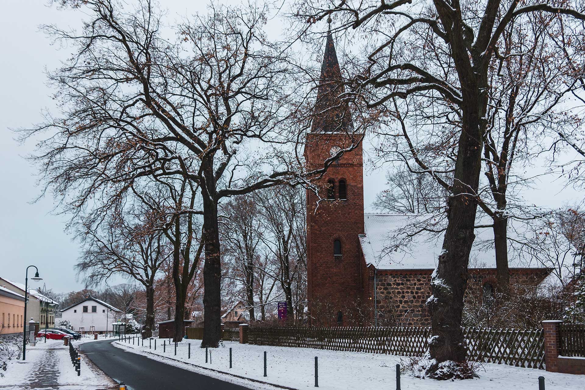 Startpunkt zur Schönower Heide: die Kirche von Schönow