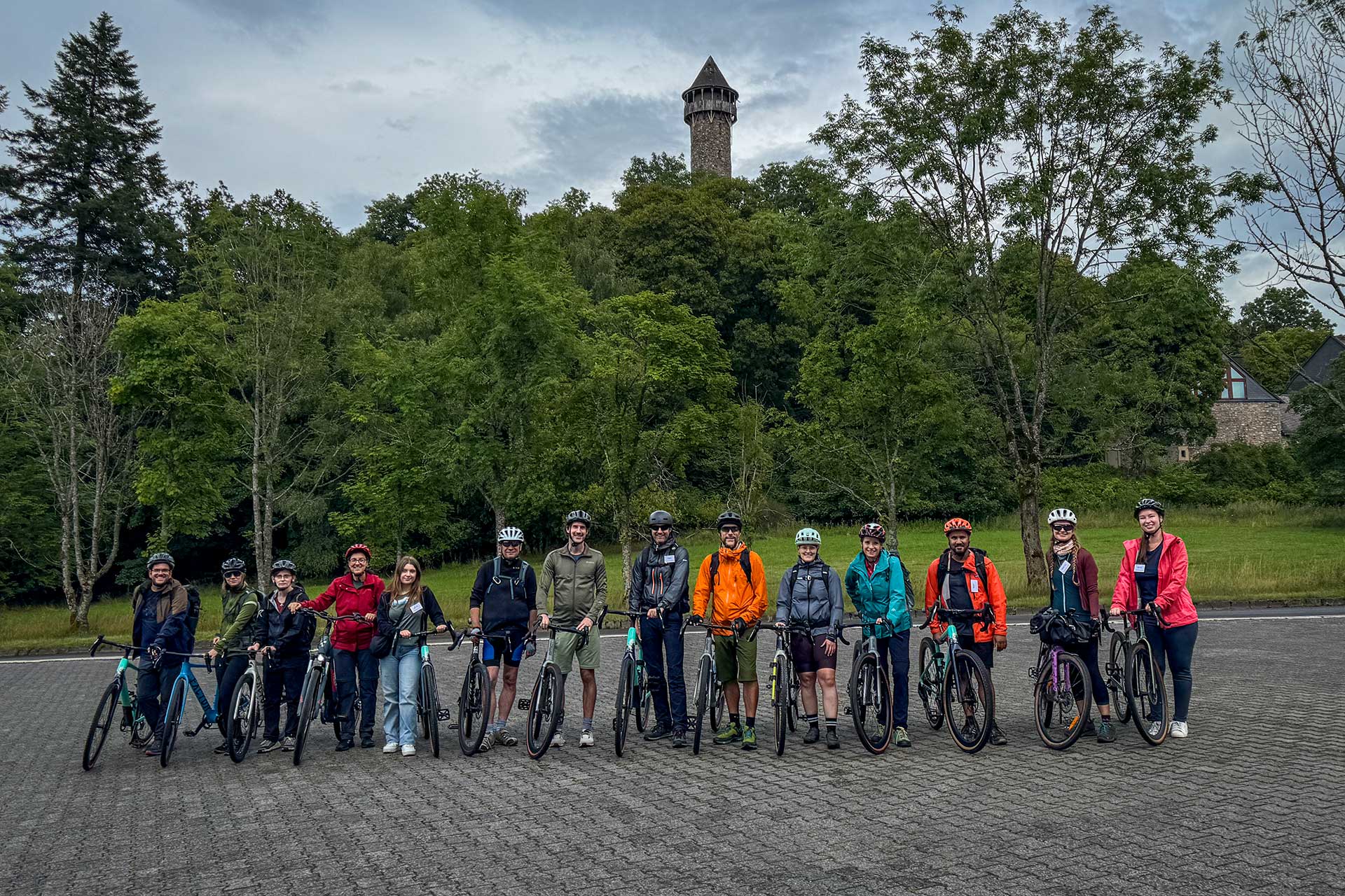 Die Truppe beisammen: Alle Teilnehmenden des diesjährigen Bloggerwanderns in Rheinland-Pfalz