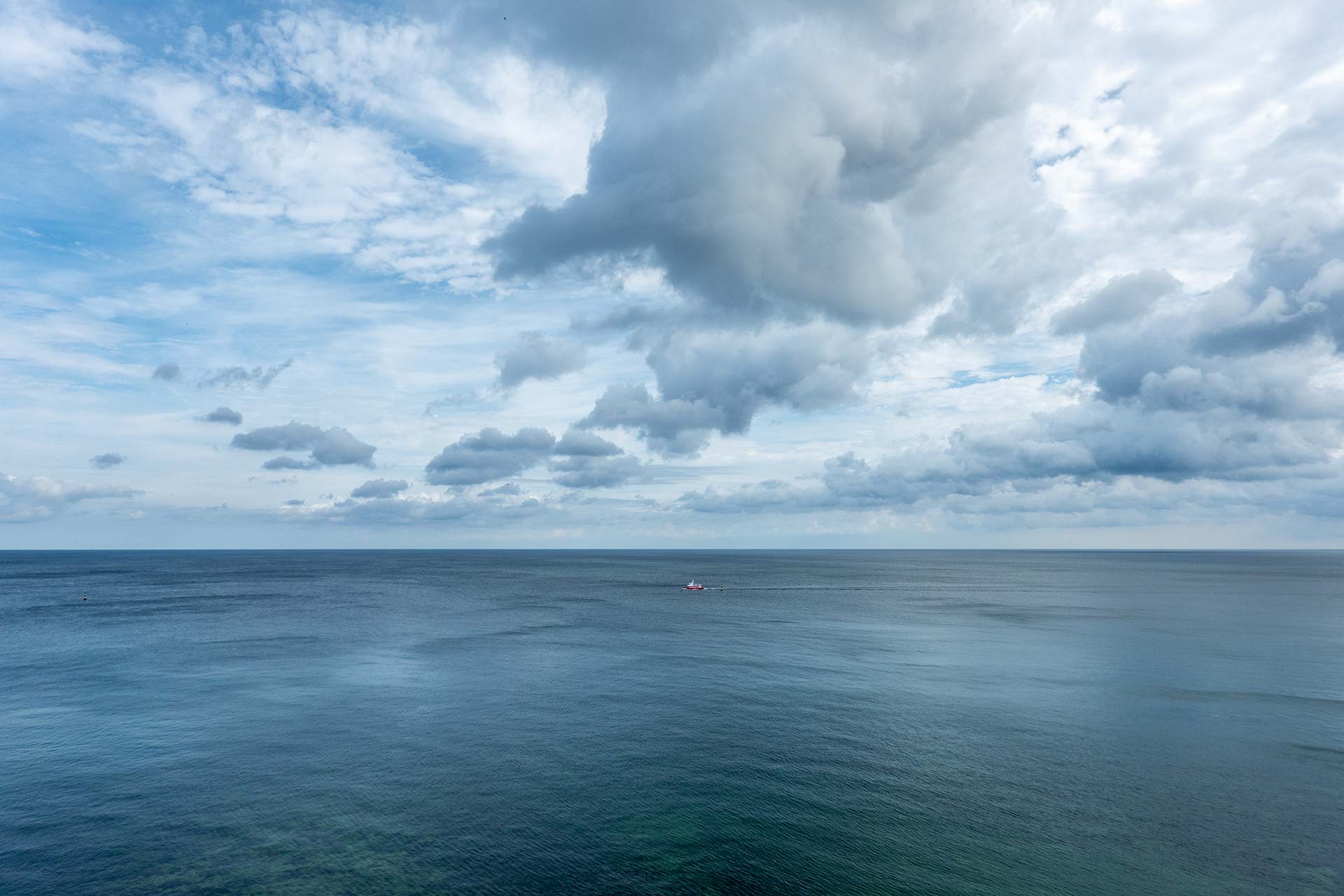 Die Insel Rügen bietet zahlreiche wunderschöne Ausblicke auf die Ostsee.