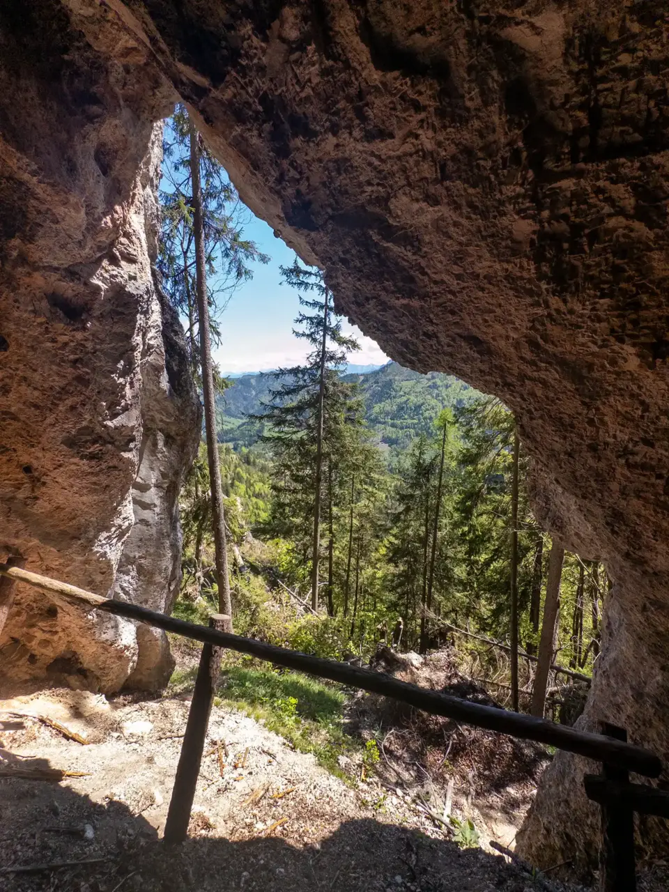 In der Höhle der Teufelskirche