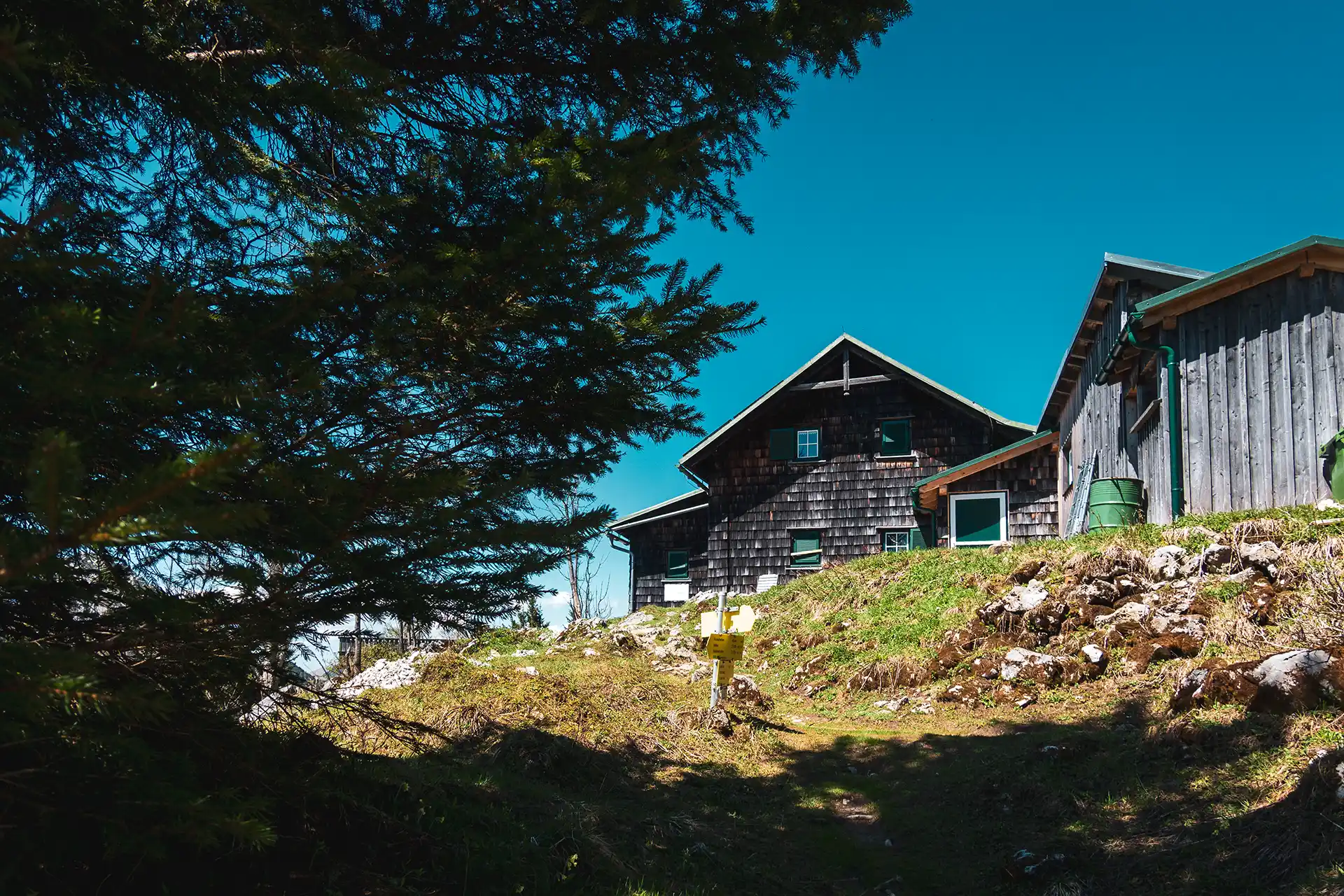 Die Ennstaler Hütte liegt 1.543 m hoch 